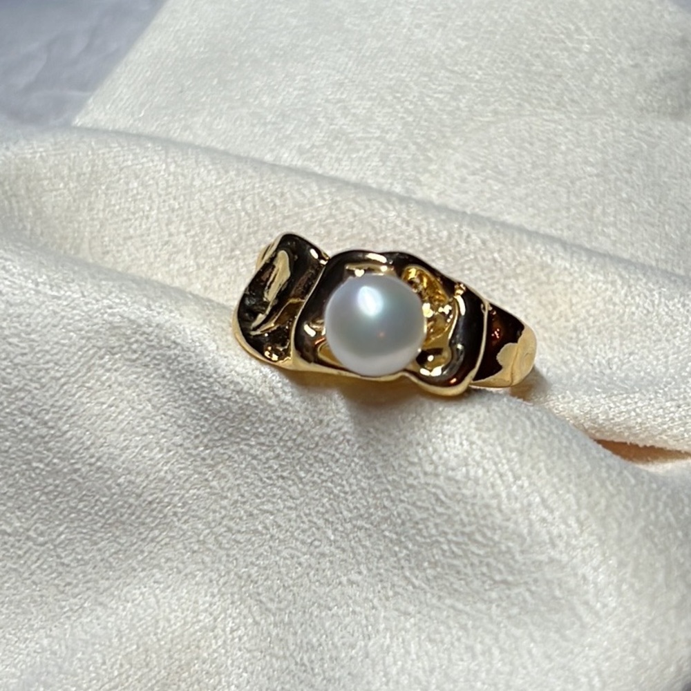 New Gold plated naturalpearl adjustable ring